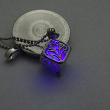 Load image into Gallery viewer, Life Tree Luminous Bright Necklace
