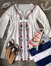 Load image into Gallery viewer, Embroidery Vintage Beach Tunic Cover up
