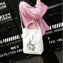 Load image into Gallery viewer, Cartoon Cats Printed Canvas Beach Bag
